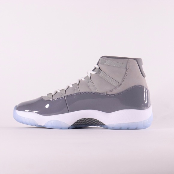 ♦️SOLD♦️NIKE AIR JORDAN 11 COOL GREY - Picture 2 of 7